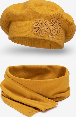 Vivisence Beanie '7007 Set' in Yellow: front