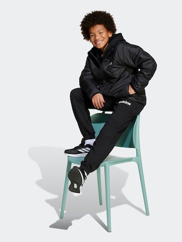 Geacă sport 'ESS' de la ADIDAS SPORTSWEAR pe negru