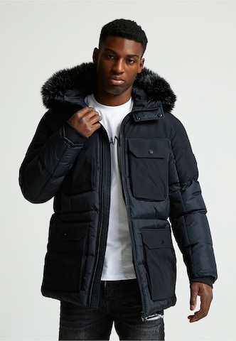 Alessandro Zavetti MARCHETTI PUFFER JACKET ' ' in Schwarz: Vorderseite