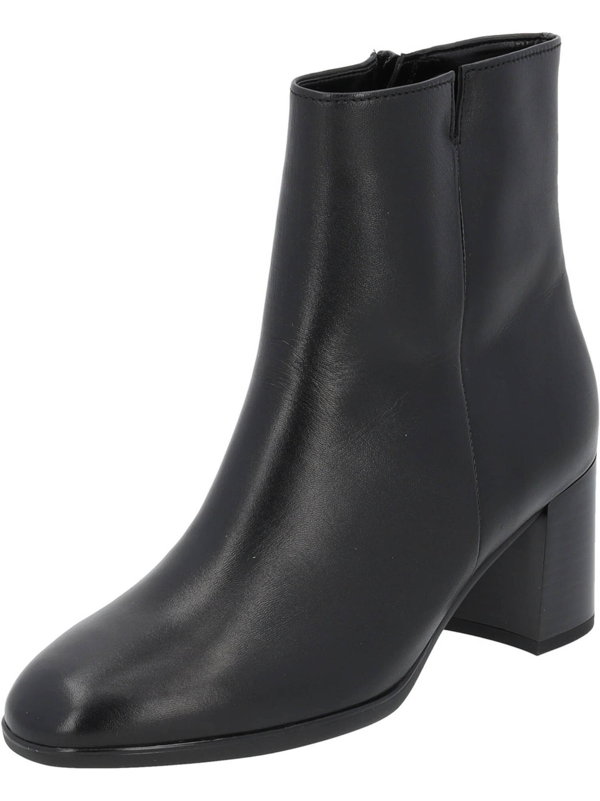 GABOR Ankle Boots in Black: front