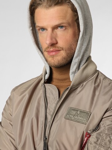 ALPHA INDUSTRIES Jacke in Grau