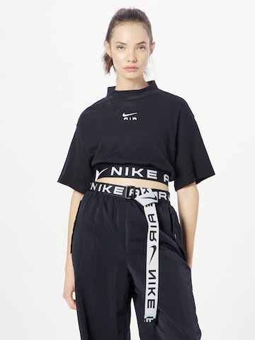 Nike Sportswear - Camiseta en negro: frente