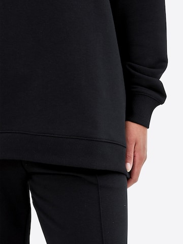 TATES Sweatshirt in Black