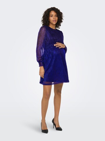 Rochie 'FALLON' de la Only Maternity pe albastru