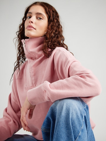 MUSTANG Sweatshirt 'XENIA' in Roze