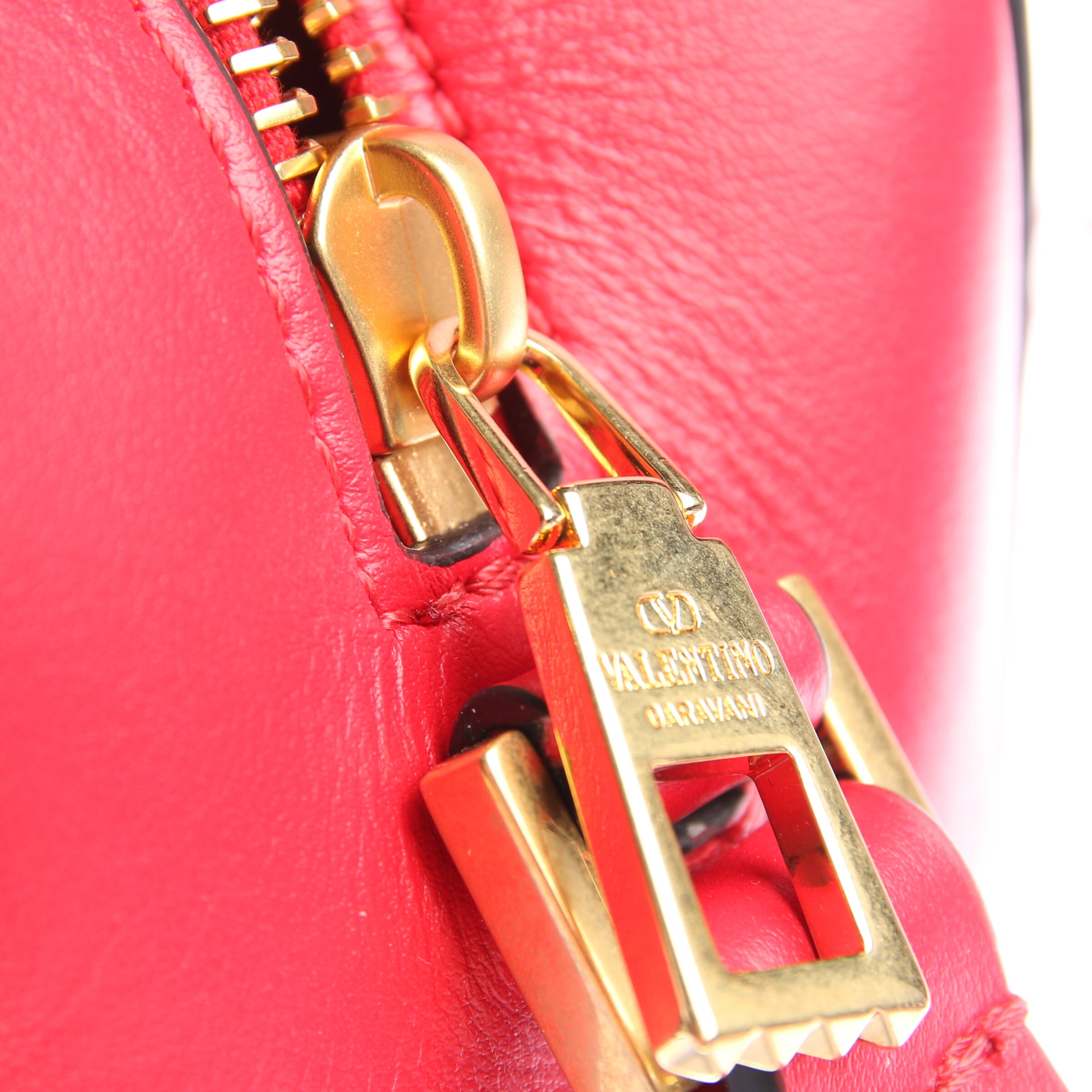 VALENTINO Bag in One size in Red