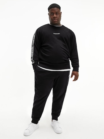 Calvin Klein Big & Tall Zwężany krój Spodnie w kolorze czarny