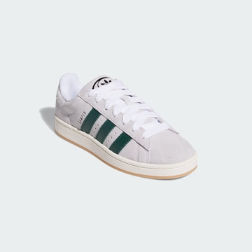 balts ADIDAS ORIGINALS Zemie brīvā laika apavi 'Campus 00s'