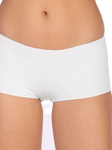 Nina von C. Boyshorts 'Secret' in White