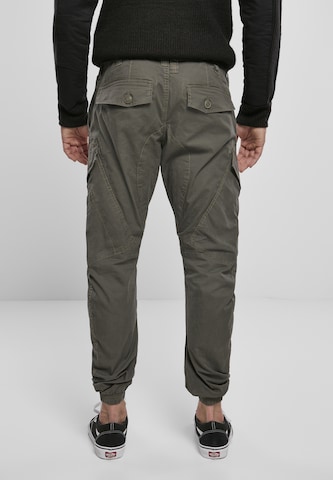 Brandit Tapered Cargo trousers 'Ray' in Green