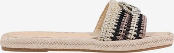GUESS - Sandalias 'KAYLIS FLJKLI FAB03' en negro: frente