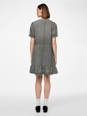 Abito camicia 'Sienna' di PIECES in nero