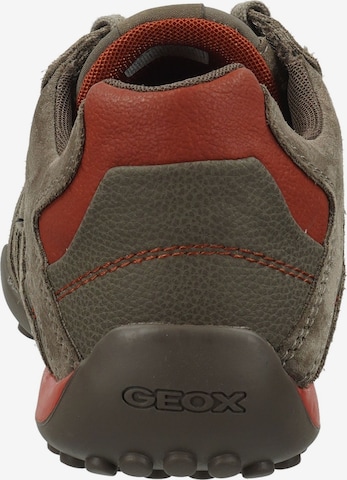 Baskets basses GEOX en gris