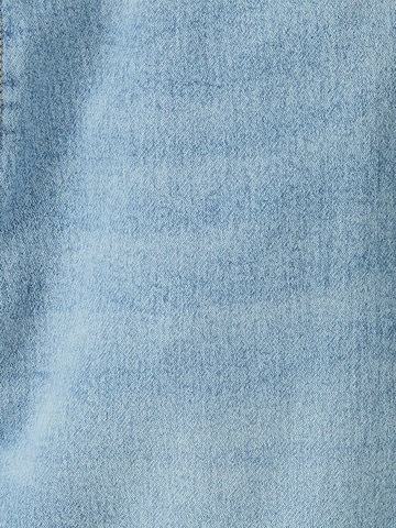 Bershka Tapered Jeans in Blue