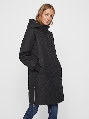 VERO MODA Ανοιξιάτικο και φθινοπωρινό παλτό 'Louise' σε μαύρο: μπροστά