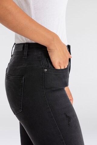 ONLY Skinny Jeans in Schwarz