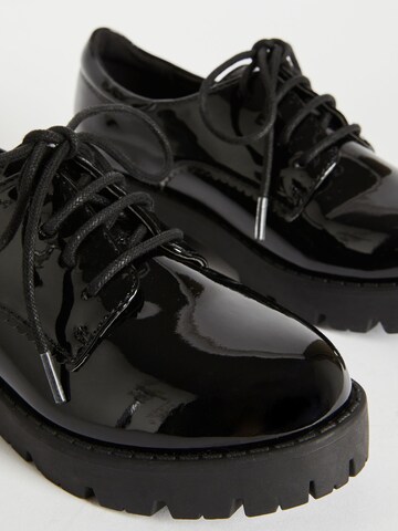 Lipsy Lage schoen in Zwart