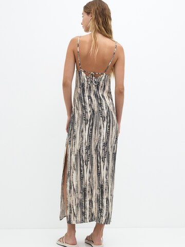 Robe Pull&Bear en mélange de couleurs