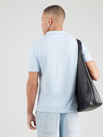 Tricou de la No Excess pe albastru: spate