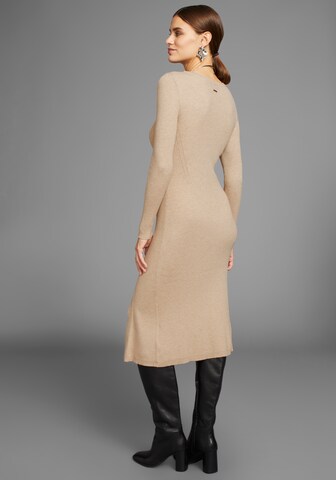 HECHTER PARIS Kleid in Beige