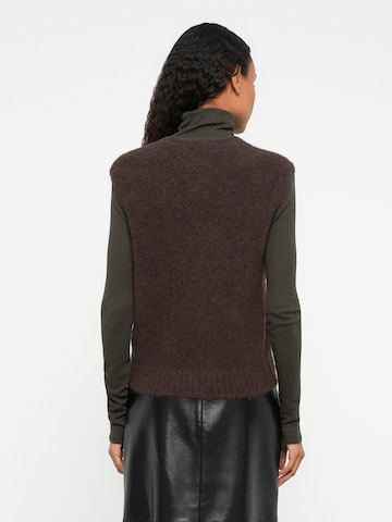 Samsøe Samsøe Pleten brezrokavnik 'Sajeanne' | rjava barva