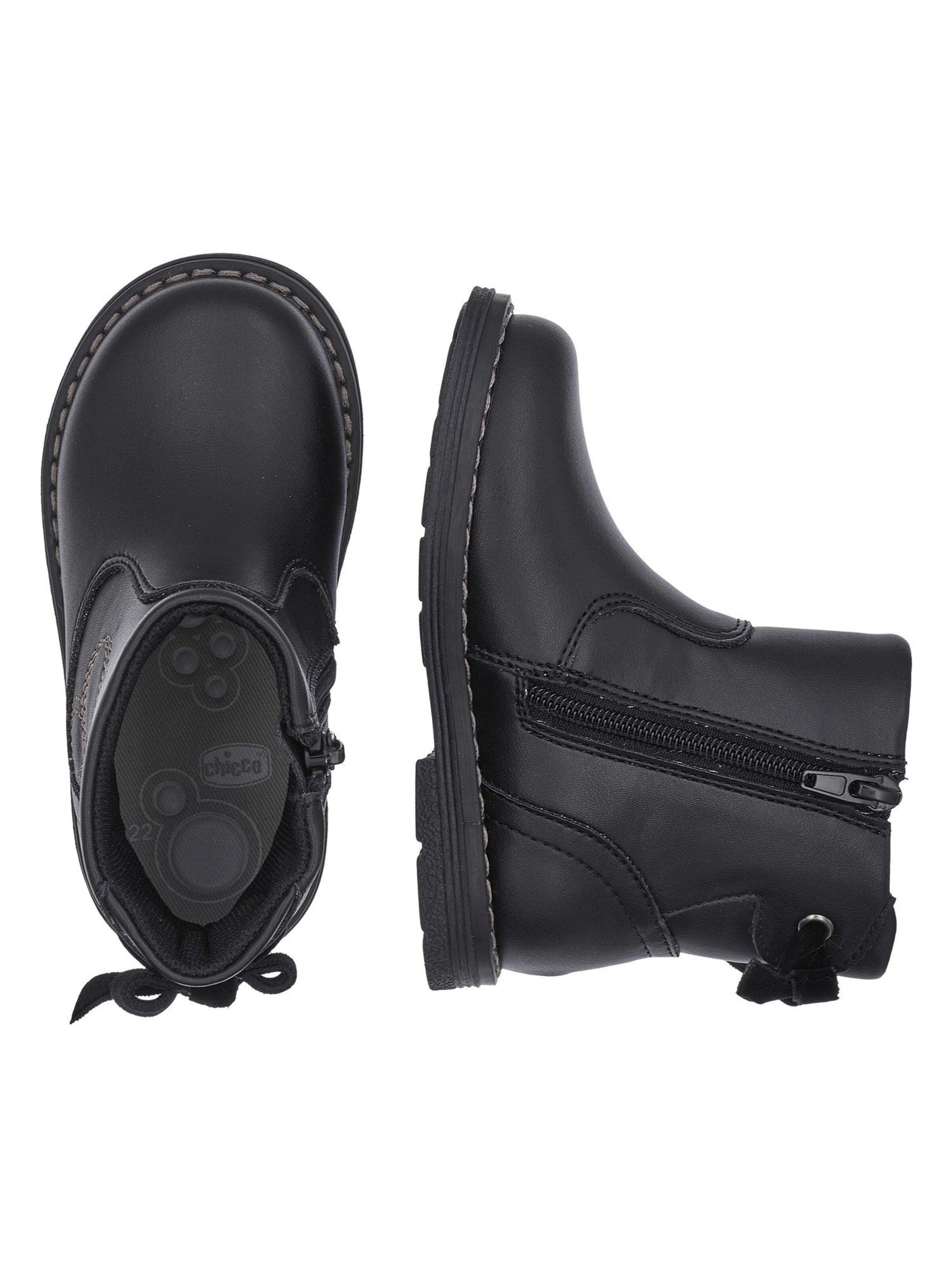 Chicco Boot in Black
