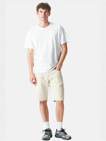TEESHOPPEN Regular Housut ' Denim Shorts ' värissä beige