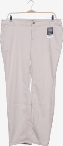 TRIANGLE Pants in XXXL in White: front