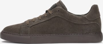 Kazar Sneakers in Grey: front