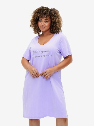 Chemise de nuit 'MALBA' Zizzi en violet : devant