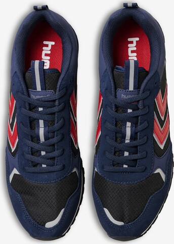 Hummel Sneakers in Blue