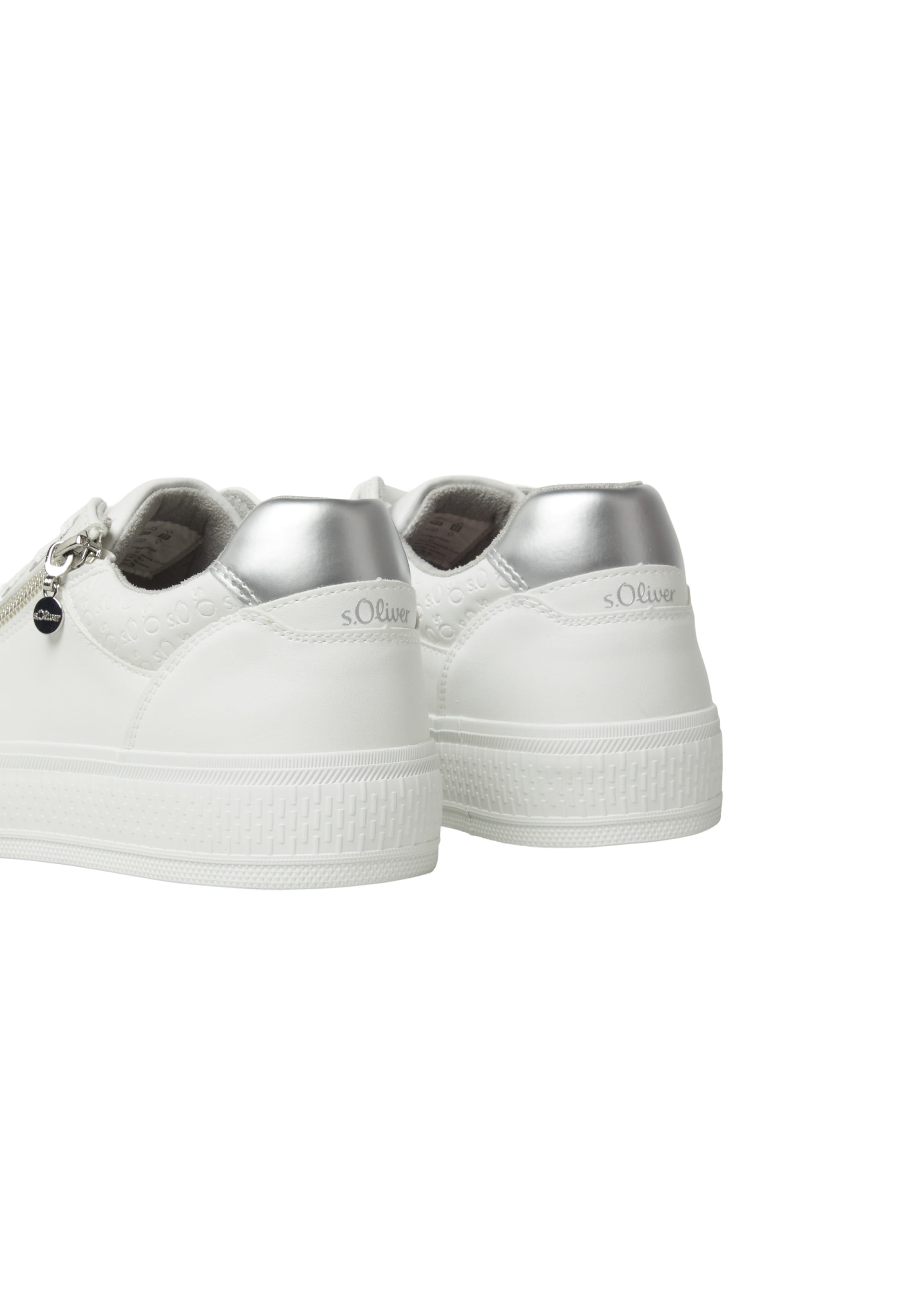 Baskets basses s.Oliver en blanc