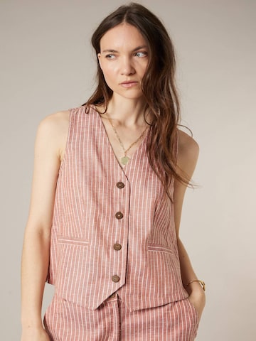 Gilet 'Daya' Deeluxe en orange : devant