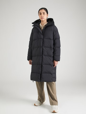 Krakatau Between-seasons coat 'AMERY' in Black: front