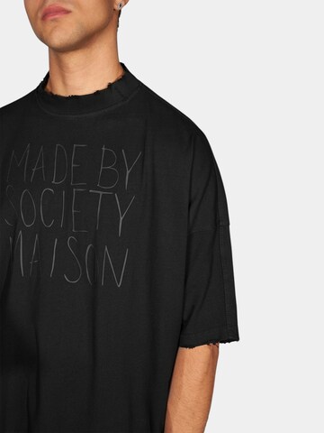 Maglietta 'Unfinished Tee T-Shirt - T17653' di Made By Society in nero