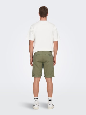 Regular Pantalon chino 'Peter' Only & Sons en vert