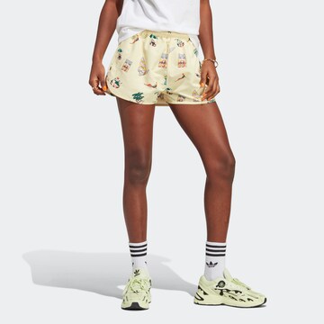 ADIDAS ORIGINALS Loosefit Shorts in Gelb: predná strana