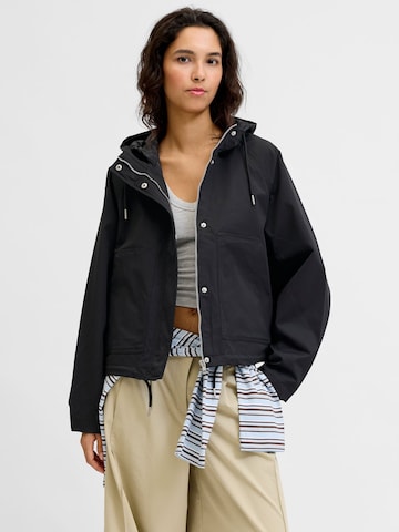 JJXX Tussenjas 'JXWilma' in Zwart: voorkant