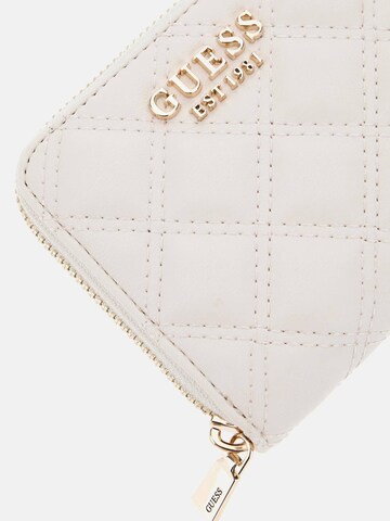 GUESS Wallet 'Giully' in White