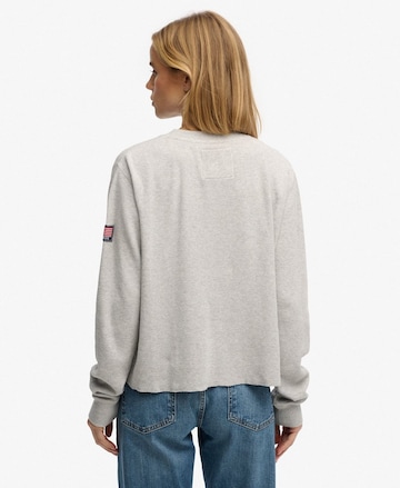 Sweat-shirt 'Athletic Essential' Superdry & Co en gris
