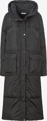 Peter Hahn Winter Coat in Black: front