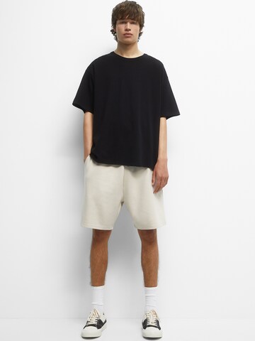 Pull&Bear Loosefit Shorts in Beige