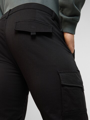 WOTEGA Slim fit Cargo Pants '341' in Black