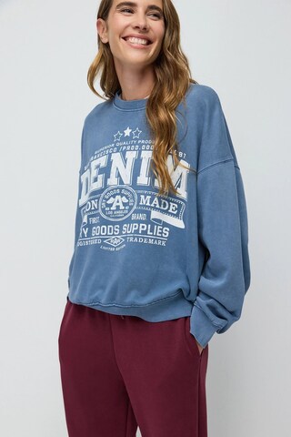 No Matter What Sweatshirt in Blau