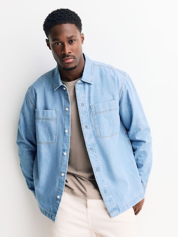 Coupe regular Chemise Next en bleu