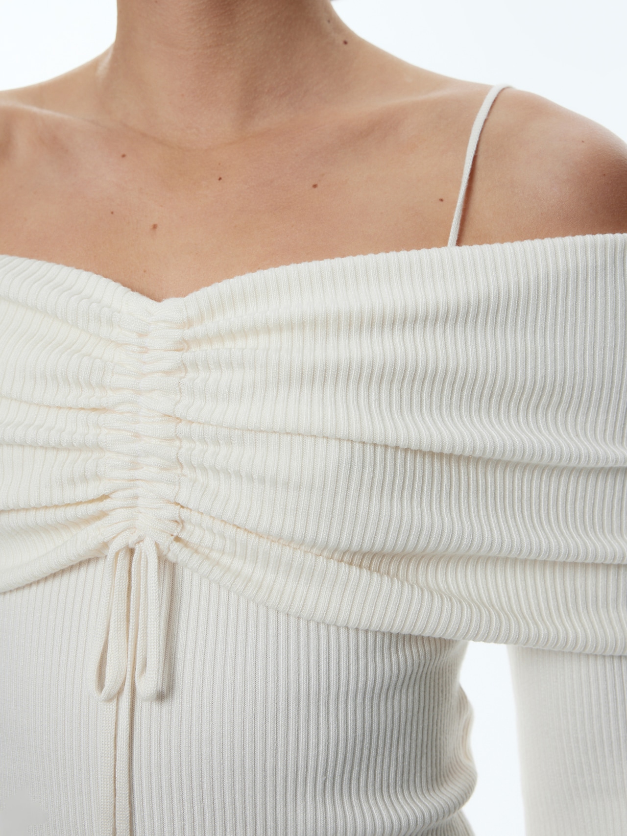 EDITED Pull-over beige