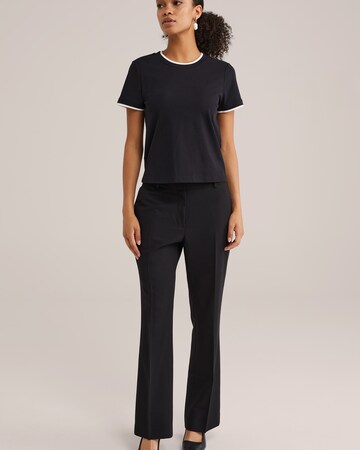 WE Fashion Flared Broek in Zwart