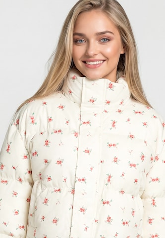 MYMO Winterjas in Beige