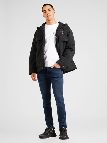 TOMMY HILFIGER Dressipluus 'Arched Varsity', värv valge