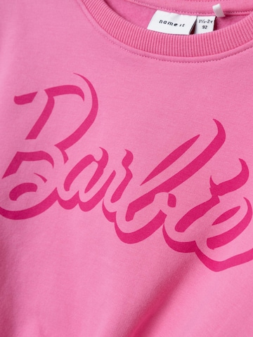 NAME IT Sweatshirt 'Dalma Barbie' in Roze